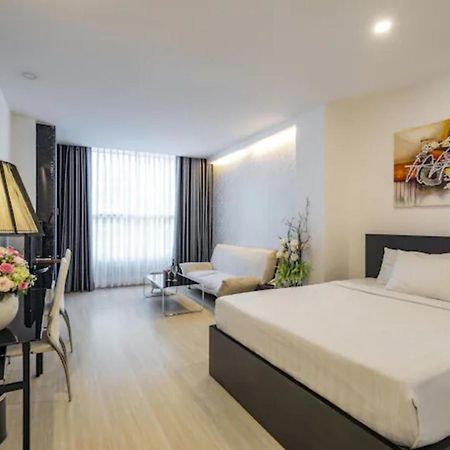 Ben Thanh Market - Hotel Premium Хошимин Экстерьер фото